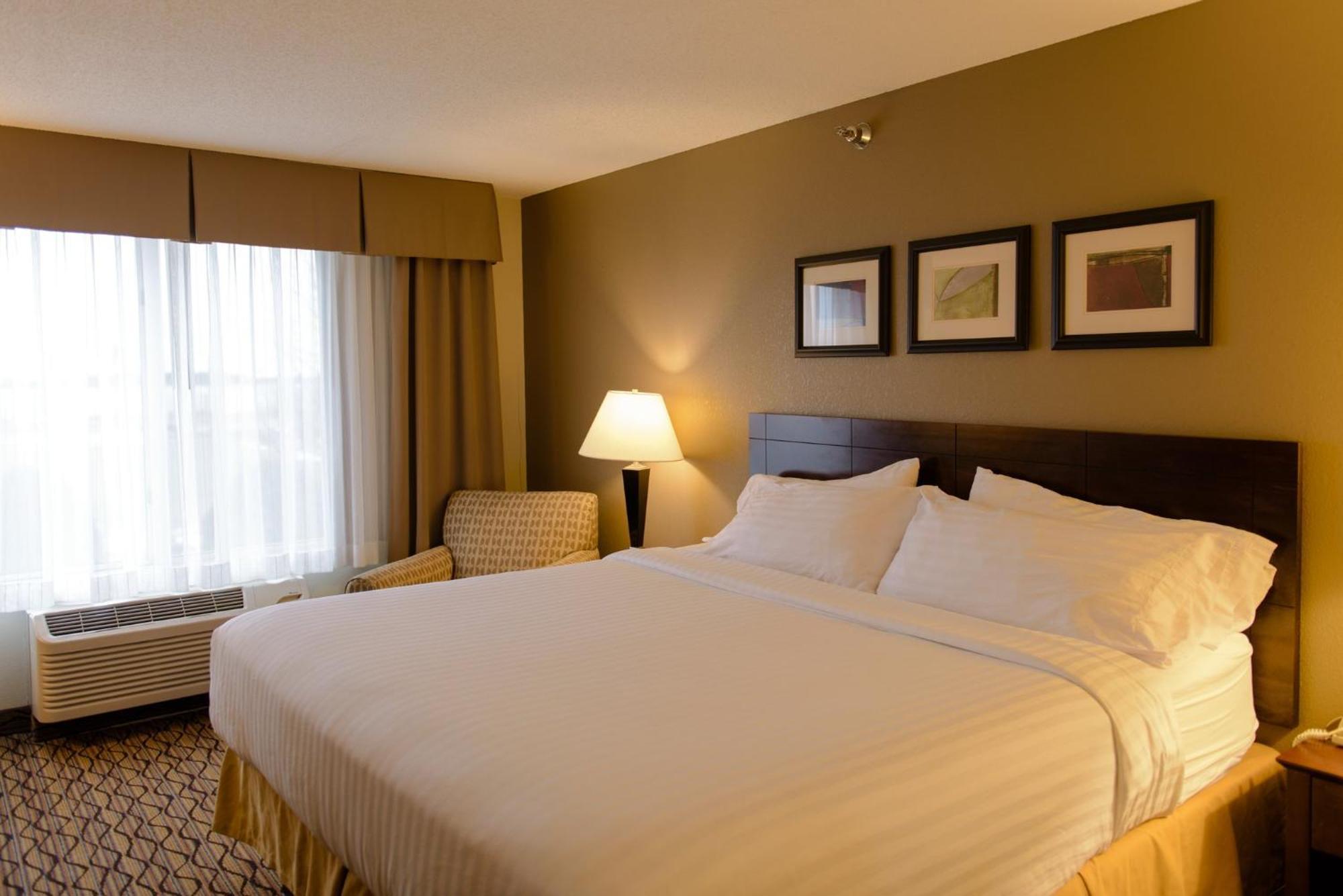 Holiday Inn Express & Suites Superior By Ihg Exterior foto